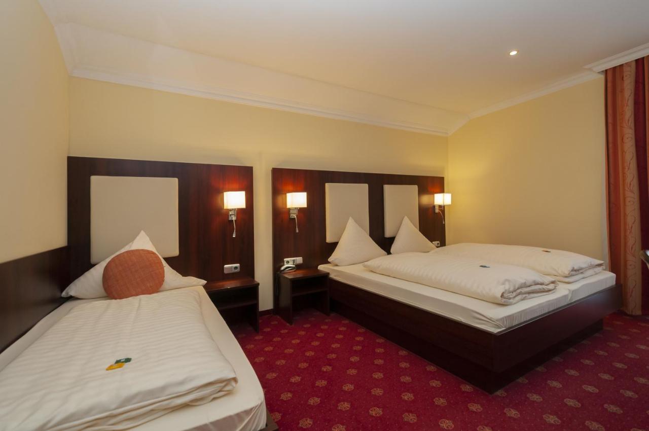 Hotel Gruene Tanne Гамбург Экстерьер фото