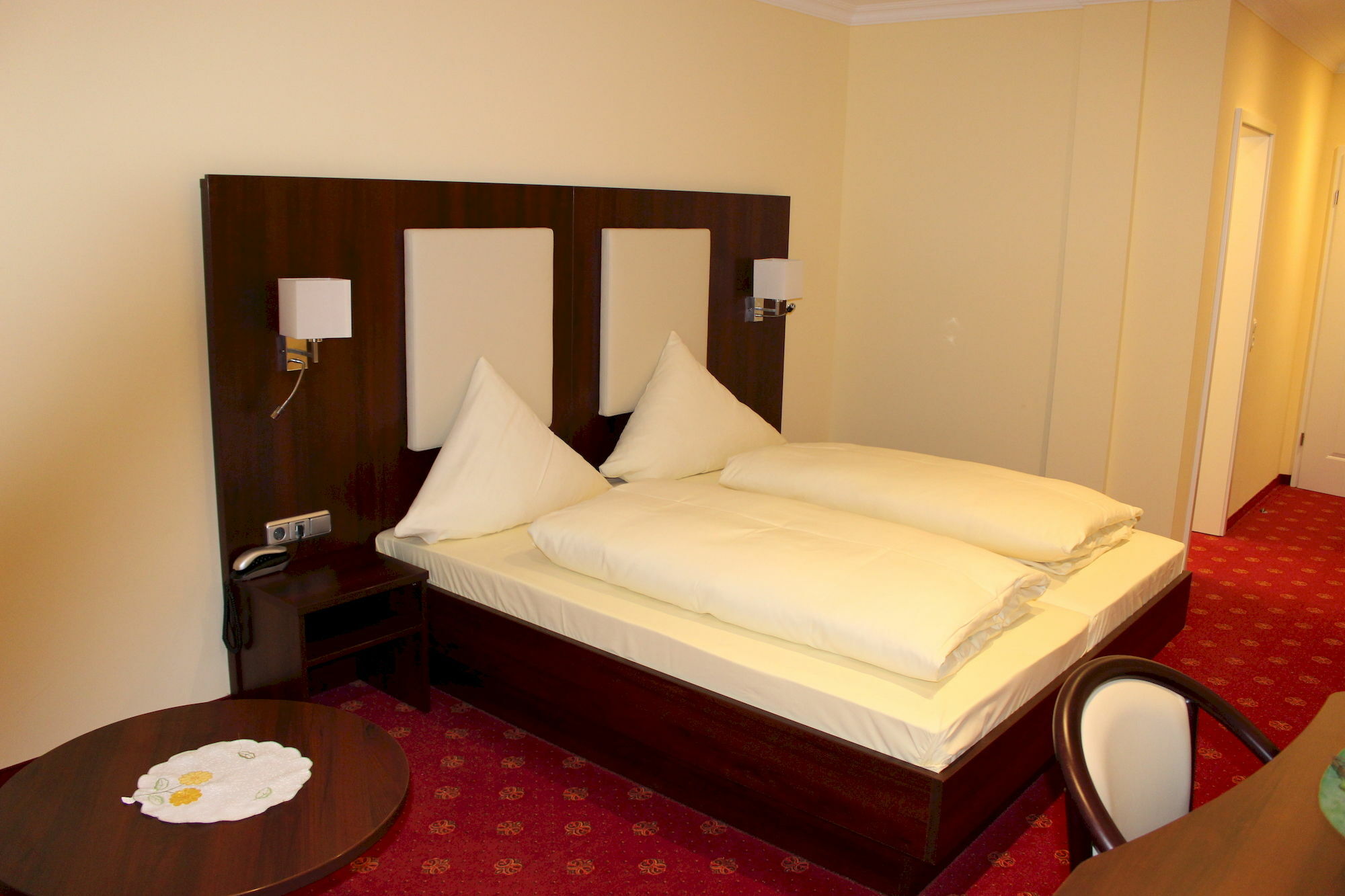 Hotel Gruene Tanne Гамбург Экстерьер фото